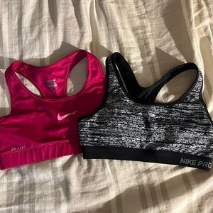 Nike sports bra bundle gently used sz S